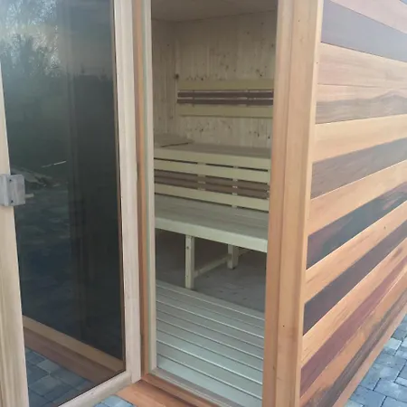 בית חווה Horse Riding - Jezdecky Areal